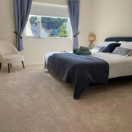 Ferienhaus Devonshire Bungalow - Close To The Coast & Lakes.