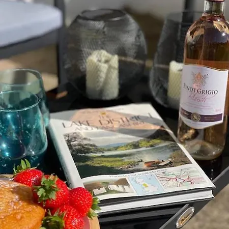 Devonshire Bungalow - Close To The Coast & Lakes. Ferienhaus *